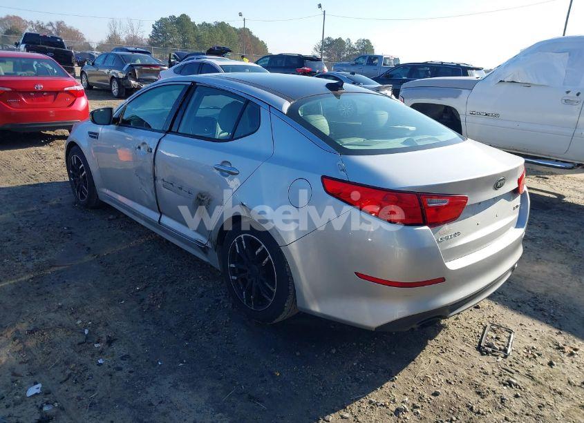 Photo 3 of 2015 Kia Optima EX (VIN 5XXGN4A77FG405802)