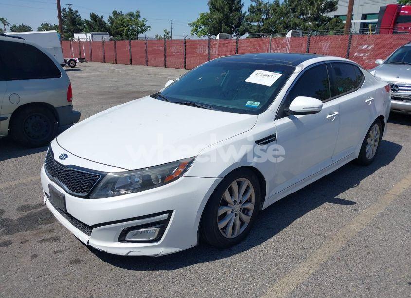 Photo 2 of 2015 Kia Optima EX (VIN 5XXGN4A77FG416329)