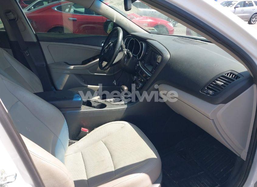 Photo 5 of 2015 Kia Optima EX (VIN 5XXGN4A77FG416329)