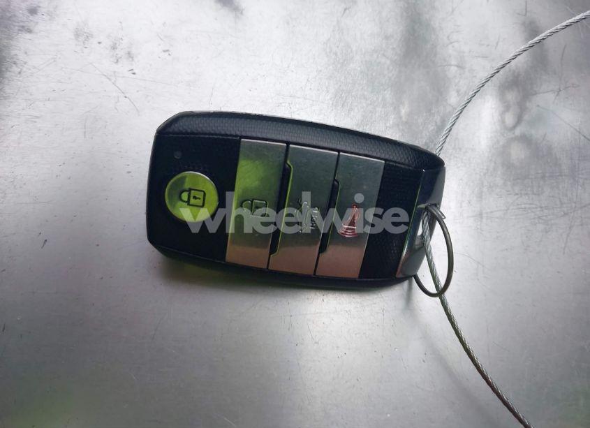 Photo 11 of 2015 Kia Optima EX (VIN 5XXGN4A77FG444440)