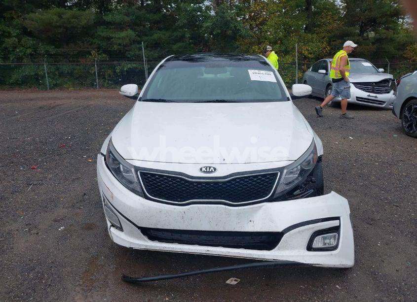 Photo 12 of 2015 Kia Optima EX (VIN 5XXGN4A77FG444440)