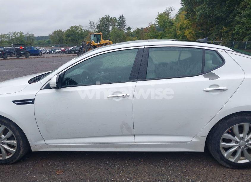 Photo 14 of 2015 Kia Optima EX (VIN 5XXGN4A77FG444440)