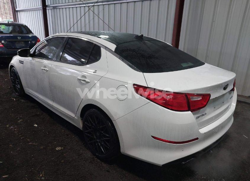 Photo 3 of 2015 Kia Optima EX (VIN 5XXGN4A77FG496490)