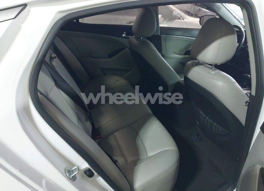 Photo 8 of 2015 Kia Optima EX (VIN 5XXGN4A77FG496490)