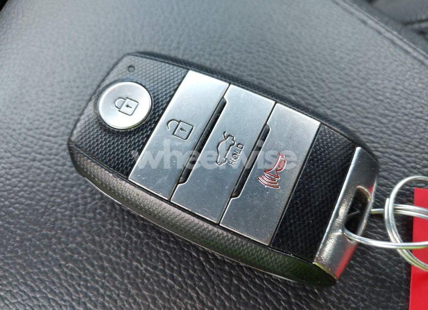 Photo 11 of 2015 Kia Optima EX (VIN 5XXGN4A77FG497218)