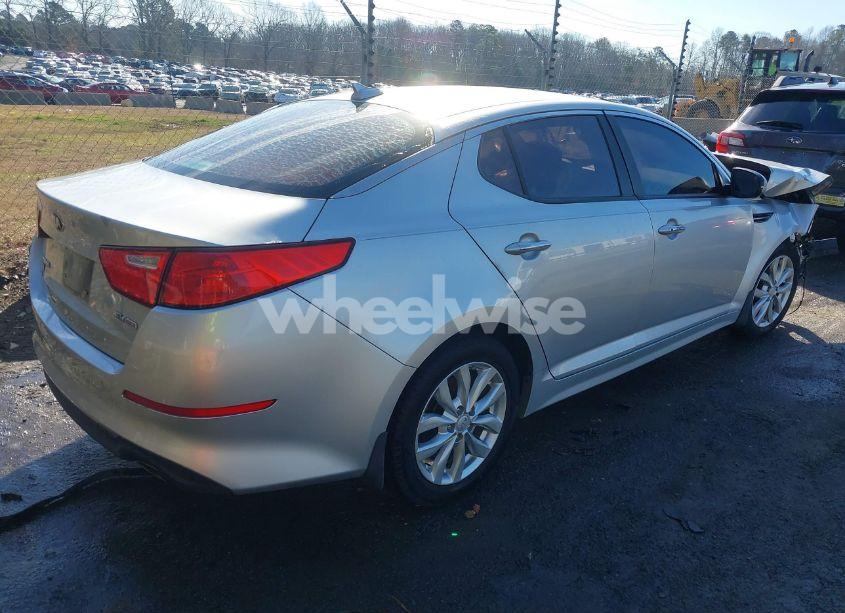 Photo 4 of 2015 Kia Optima EX (VIN 5XXGN4A77FG508542)