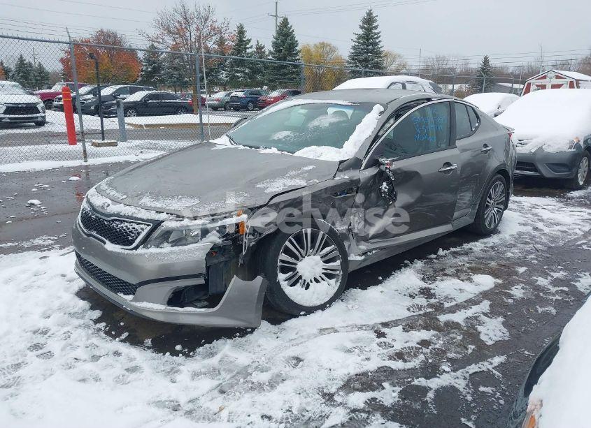 Photo 2 of 2015 Kia Optima EX (VIN 5XXGN4A77FG508749)