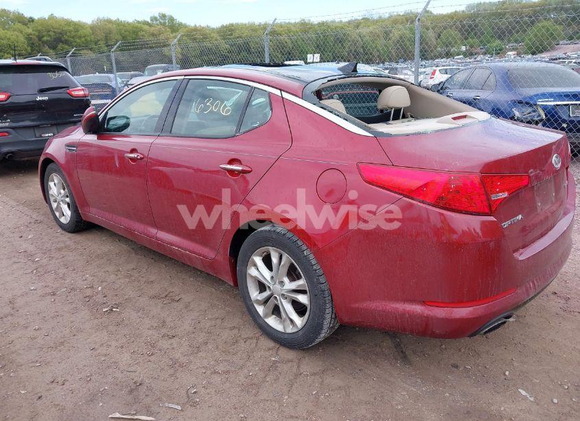 Photo 3 of 2012 Kia Optima EX (VIN 5XXGN4A78CG017571)