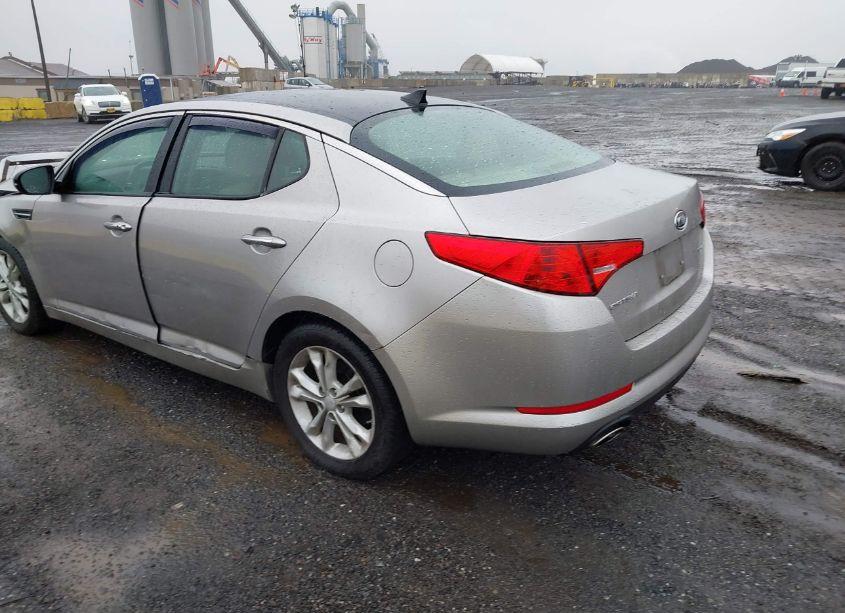 Photo 3 of 2012 Kia Optima EX (VIN 5XXGN4A78CG022527)