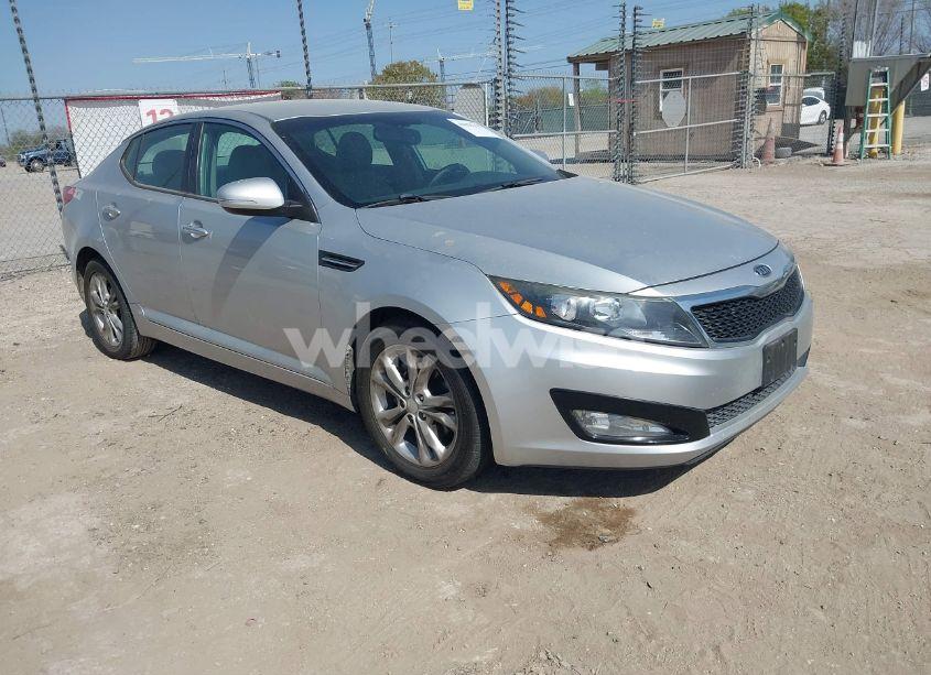 2012 Kia Optima EX (VIN 5XXGN4A78CG048609) main photo