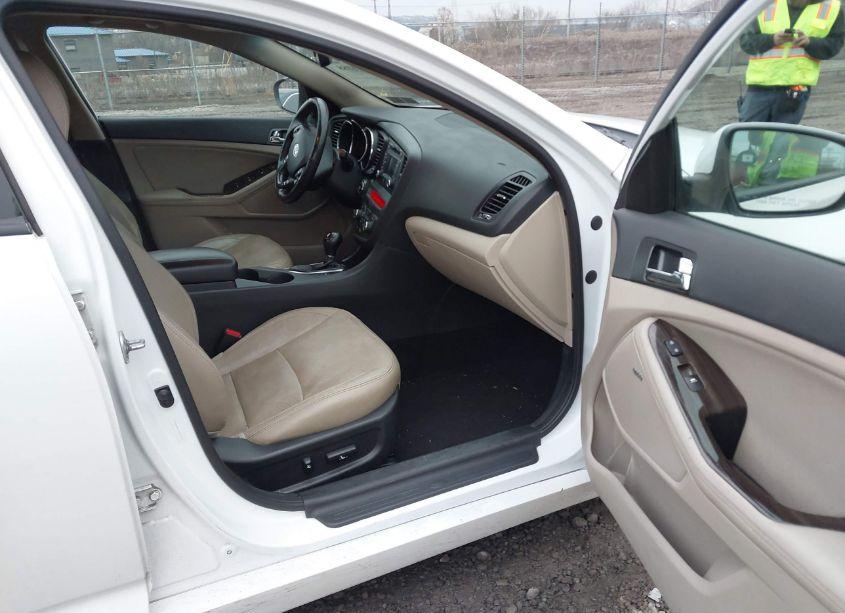 Photo 5 of 2012 Kia Optima EX (VIN 5XXGN4A78CG062736)