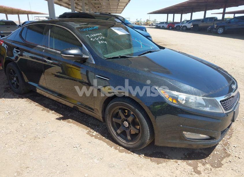 2013 Kia Optima EX (VIN 5XXGN4A78DG090523) main photo