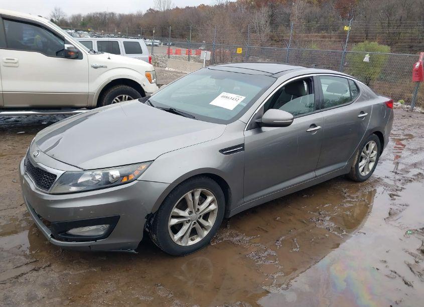 Photo 2 of 2013 Kia Optima EX (VIN 5XXGN4A78DG124816)