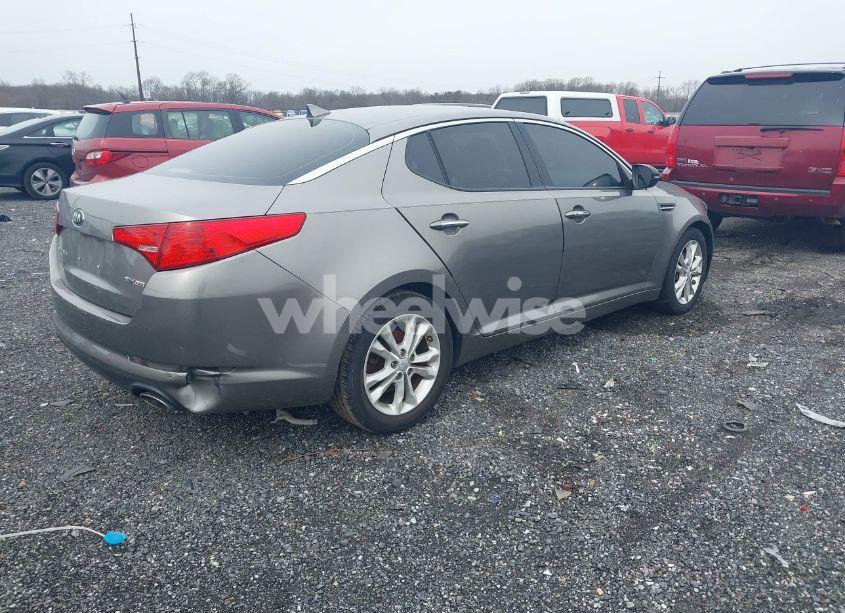 Photo 4 of 2013 Kia Optima EX (VIN 5XXGN4A78DG159226)