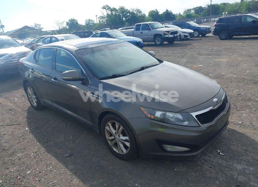 2013 Kia Optima EX (VIN 5XXGN4A78DG176690) main photo