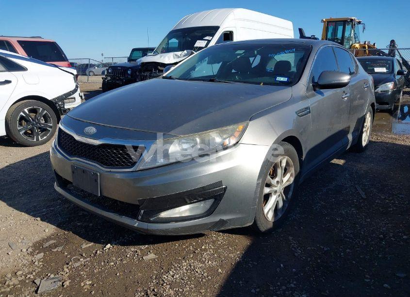 Photo 2 of 2013 Kia Optima EX (VIN 5XXGN4A78DG202267)