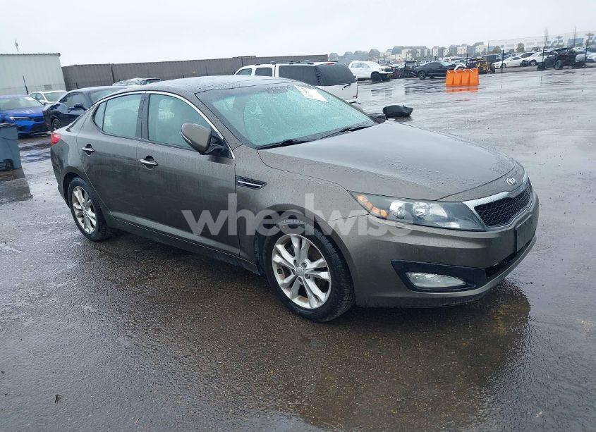 2013 Kia Optima EX (VIN 5XXGN4A78DG225905) main photo