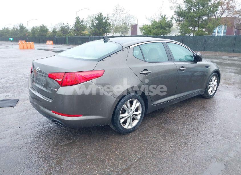 Photo 4 of 2013 Kia Optima EX (VIN 5XXGN4A78DG225905)