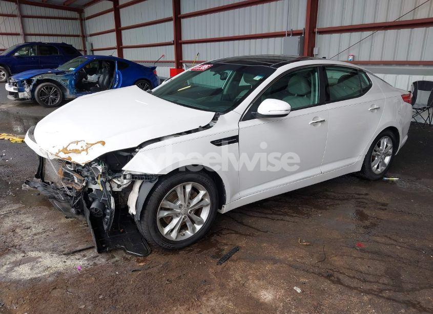 Photo 2 of 2013 Kia Optima EX (VIN 5XXGN4A78DG245930)