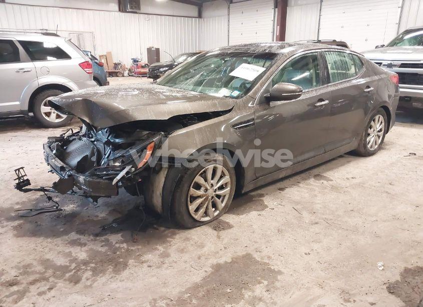 Photo 2 of 2014 Kia Optima EX (VIN 5XXGN4A78EG273390)