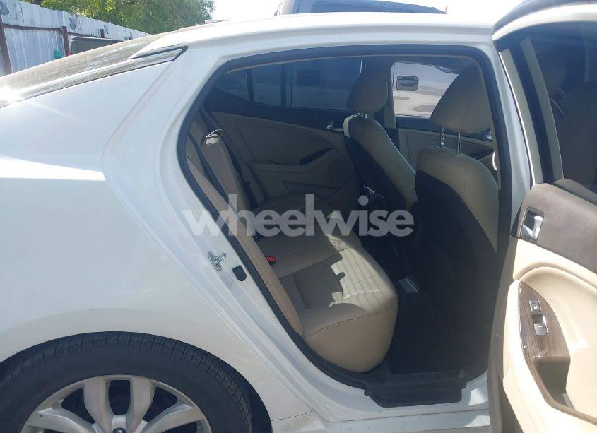 Photo 8 of 2015 Kia Optima EX (VIN 5XXGN4A78FG430885)