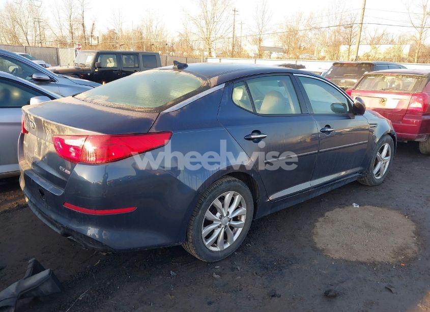 Photo 4 of 2015 Kia Optima EX (VIN 5XXGN4A78FG450330)