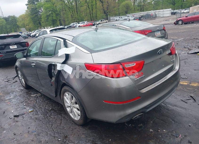 Photo 3 of 2015 Kia Optima EX (VIN 5XXGN4A78FG470349)