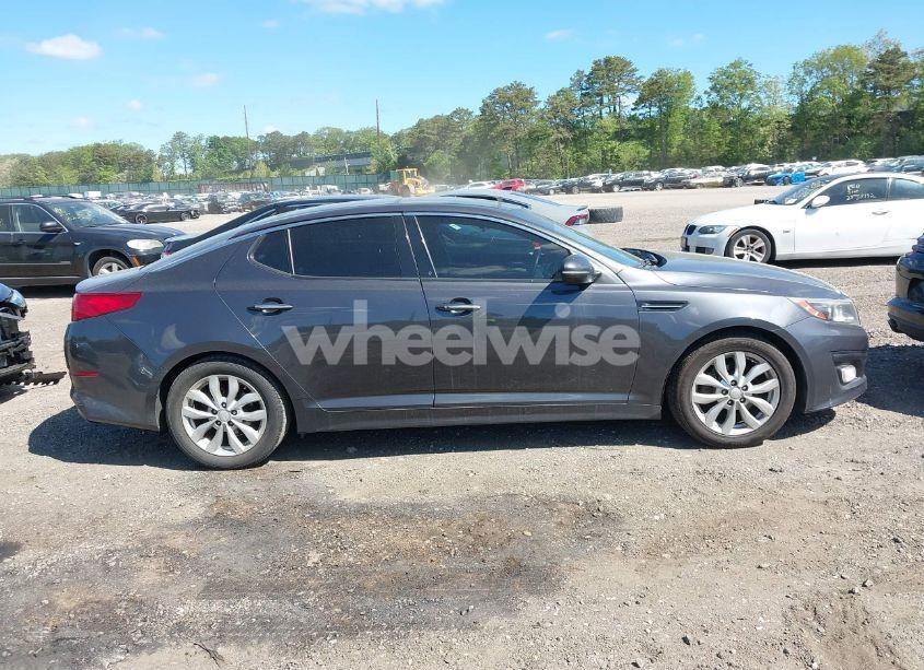 Photo 13 of 2015 Kia Optima EX (VIN 5XXGN4A78FG483862)