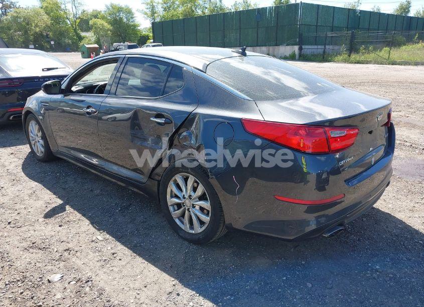 Photo 3 of 2015 Kia Optima EX (VIN 5XXGN4A78FG483862)
