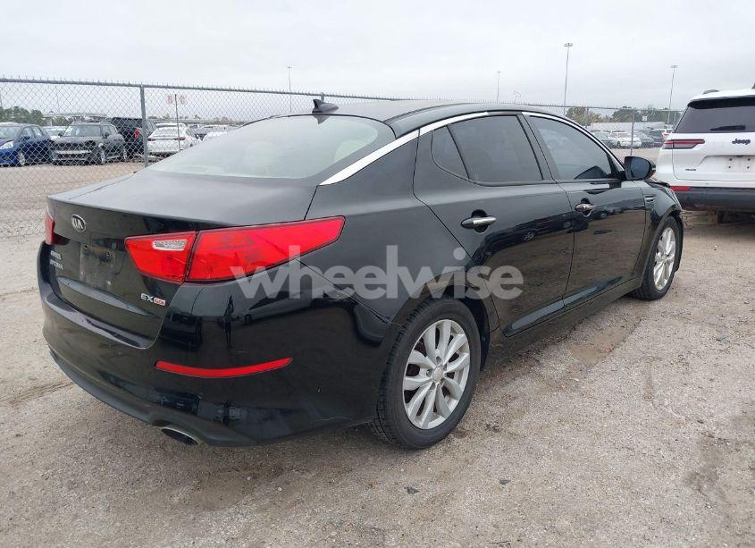 Photo 4 of 2015 Kia Optima EX (VIN 5XXGN4A78FG511451)