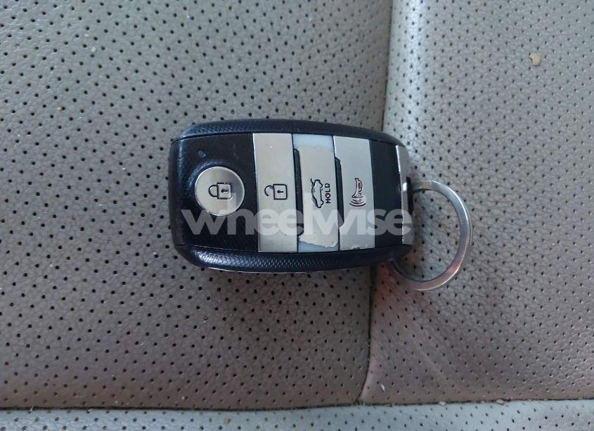 Photo 11 of 2015 Kia Optima EX (VIN 5XXGN4A78FG514995)