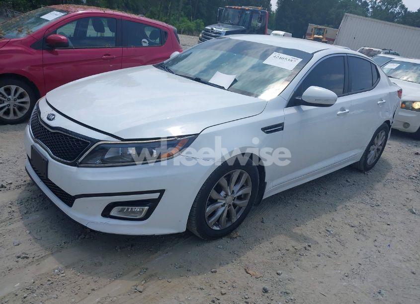 Photo 2 of 2015 Kia Optima EX (VIN 5XXGN4A78FG518903)