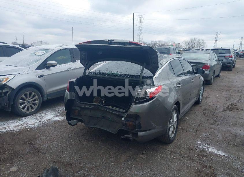 Photo 4 of 2012 Kia Optima EX (VIN 5XXGN4A79CG022570)