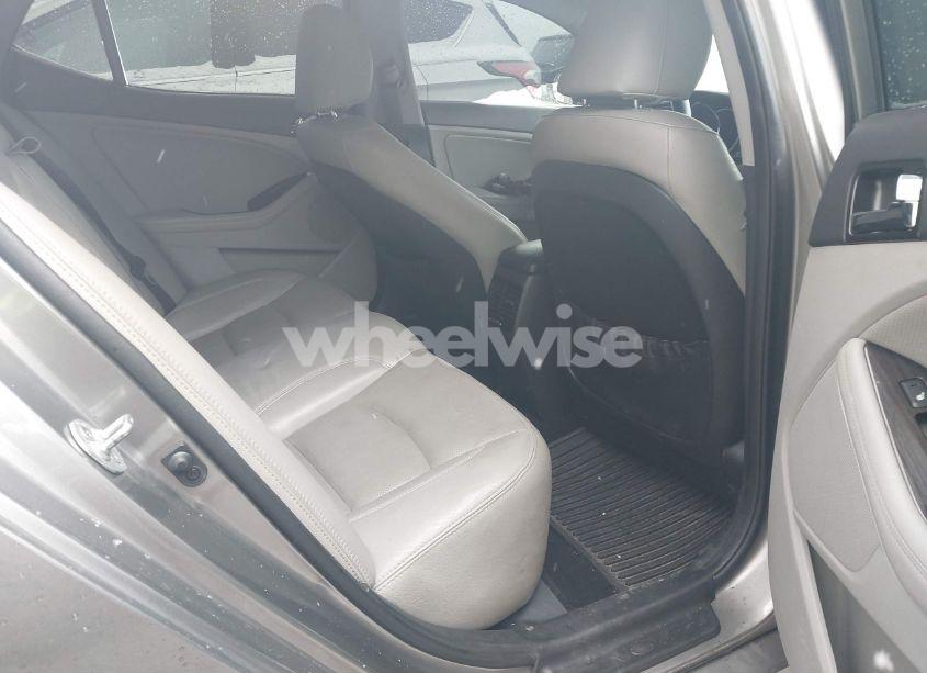 Photo 8 of 2012 Kia Optima EX (VIN 5XXGN4A79CG022570)