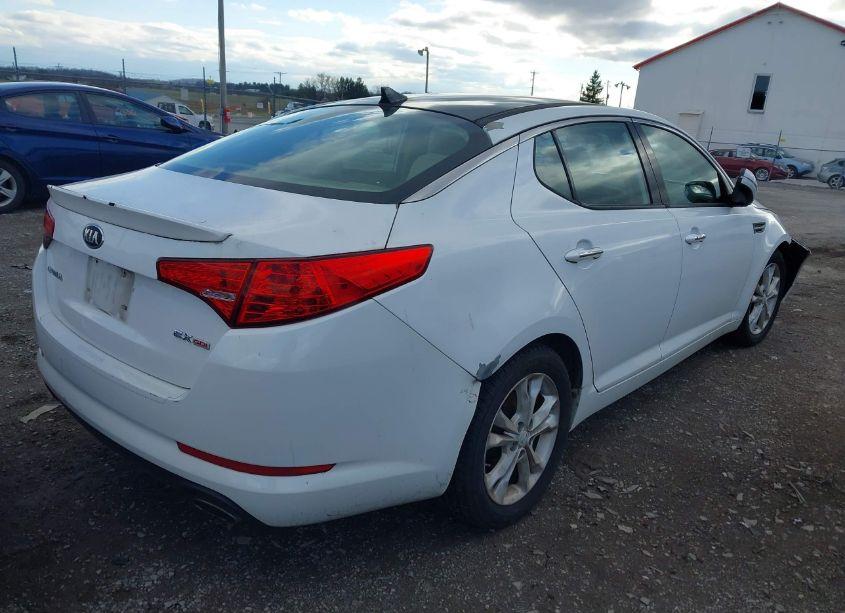 Photo 4 of 2013 Kia Optima EX (VIN 5XXGN4A79DG103814)