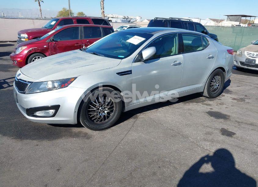 Photo 2 of 2013 Kia Optima EX (VIN 5XXGN4A79DG107071)