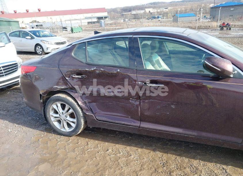 Photo 6 of 2013 Kia Optima EX (VIN 5XXGN4A79DG149997)