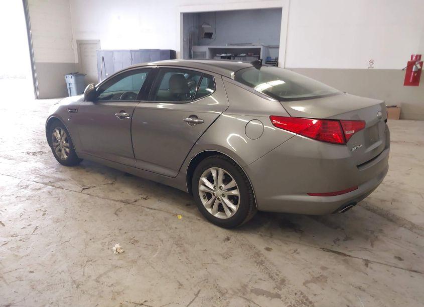 Photo 3 of 2013 Kia Optima EX (VIN 5XXGN4A79DG152494)