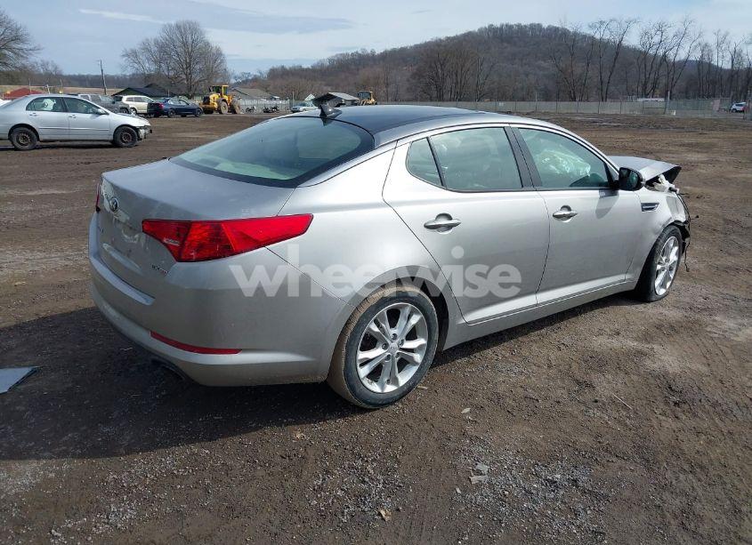 Photo 4 of 2013 Kia Optima EX (VIN 5XXGN4A79DG176102)