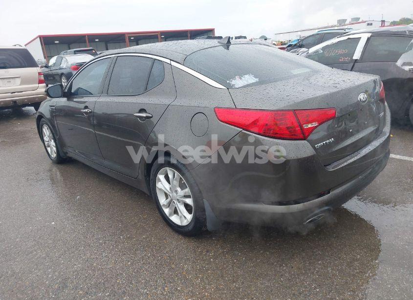 Photo 3 of 2013 Kia Optima EX (VIN 5XXGN4A79DG181719)
