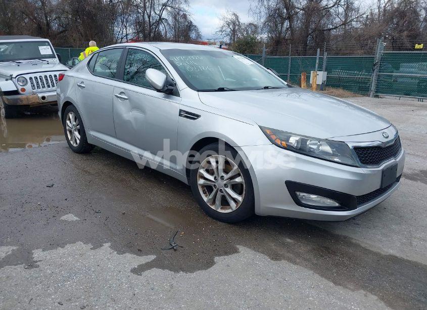 2013 Kia Optima EX (VIN 5XXGN4A79DG188086) main photo