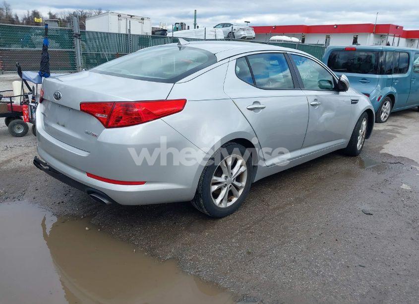 Photo 4 of 2013 Kia Optima EX (VIN 5XXGN4A79DG188086)