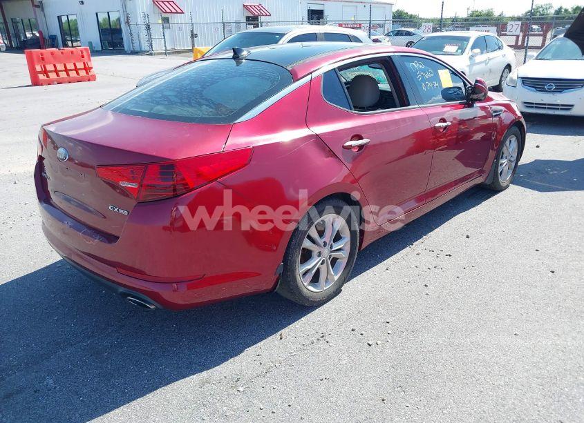 Photo 4 of 2013 Kia Optima EX (VIN 5XXGN4A79DG212404)