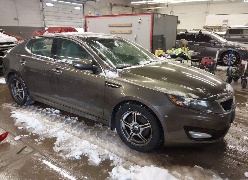 2013 Kia Optima EX (VIN 5XXGN4A79DG251106) main photo