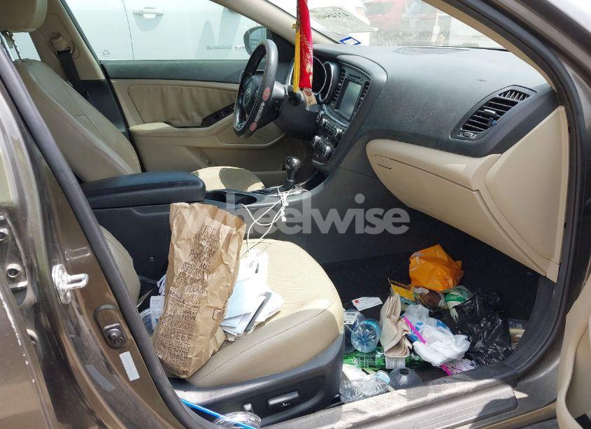 Photo 5 of 2014 Kia Optima EX (VIN 5XXGN4A79EG260681)