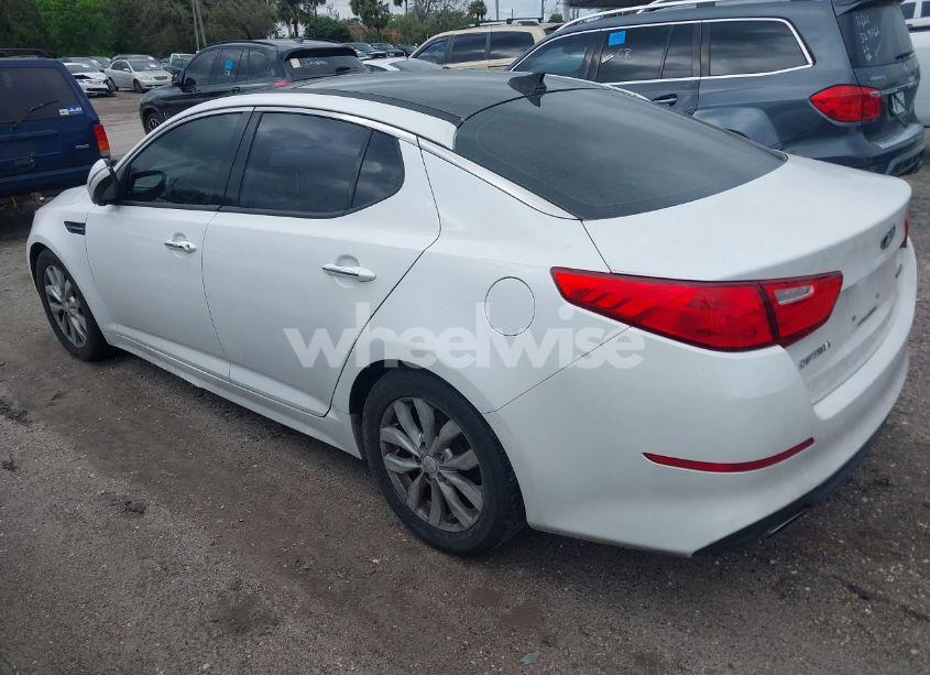 Photo 3 of 2015 Kia Optima EX (VIN 5XXGN4A79FG365500)