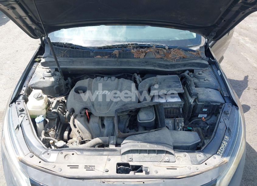 Photo 10 of 2015 Kia Optima EX (VIN 5XXGN4A79FG373483)