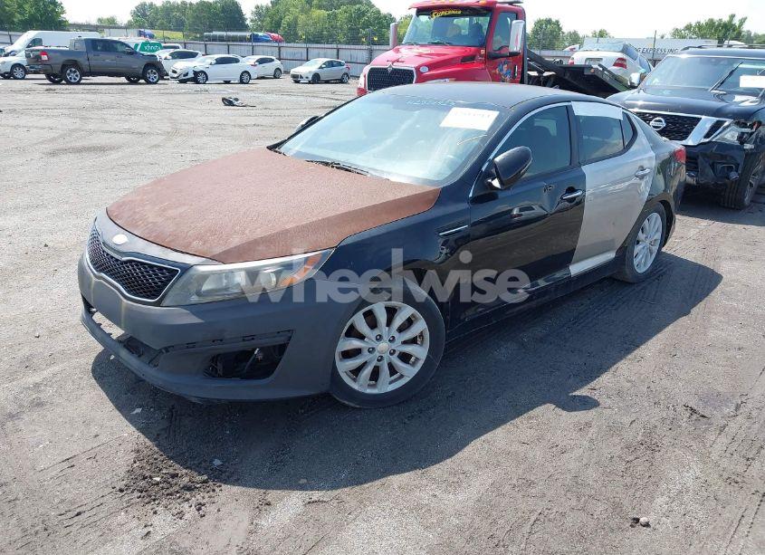 Photo 2 of 2015 Kia Optima EX (VIN 5XXGN4A79FG373483)