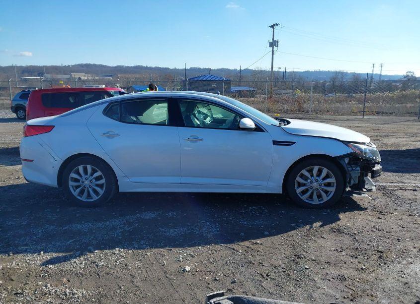 Photo 14 of 2015 Kia Optima EX (VIN 5XXGN4A79FG433777)