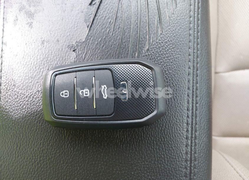 Photo 11 of 2015 Kia Optima EX (VIN 5XXGN4A79FG435092)